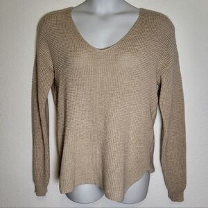Aritzia | Wilfred Free Waffle Knit Merino Wool Beige V-Neck Sweater size Large